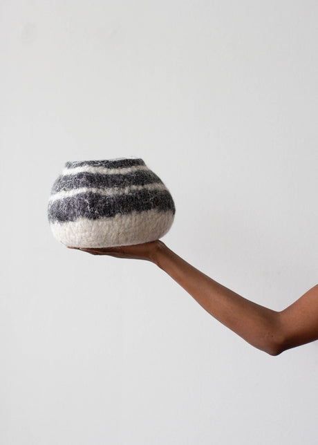 Natural Harmony Ukhamba Bowl-Baskets-Parc Decor