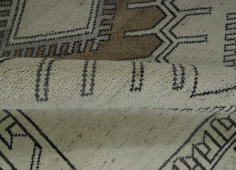 Natural Wool Hand Knotted Ivory, Beige and Black Traditional Heriz Serapi Wool Multi Size wool Area Rug, Kids, Living Room and Bedroom Rug