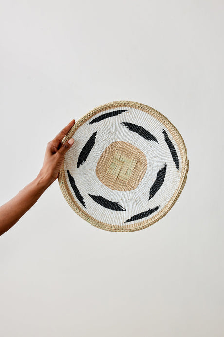 Nolyia White Flat Basket-Wall Basket-Parc Decor