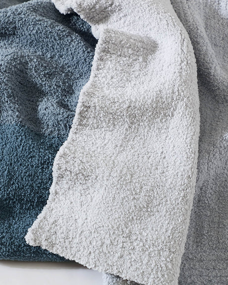 Ombre Lightweight Throw-Throws-Parc Decor