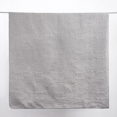 Oversized Medallion Quilt Set - Clara Collection