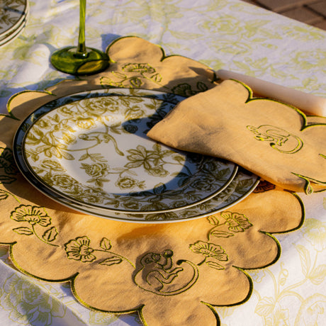 Pembroke Safari Porcelain Starter Plates – Set of 4 (+1 Bonus Plate)