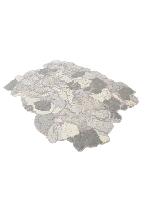 Petals Modern Gray Hand Tufted 5x7 Wool Area Rug