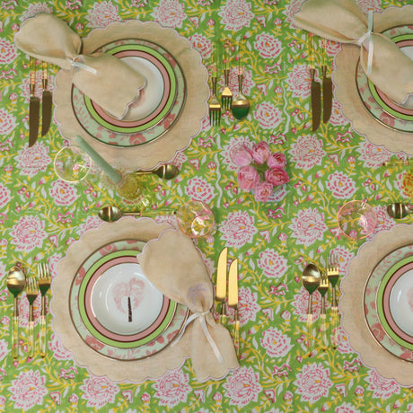 Pistachio & Lychee Palm Porcelain Soup Bowls – Set of 4 (+1 Bonus Bowl)