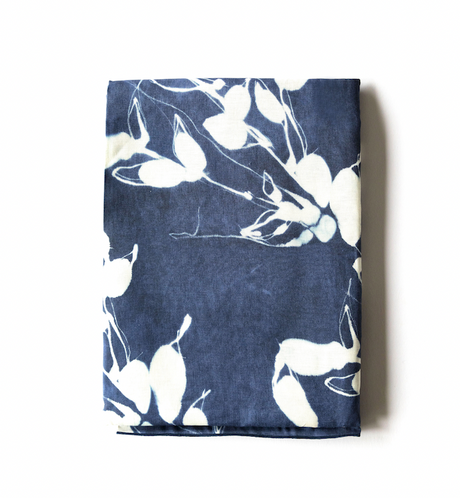 Porto Print in Indigo Tablecloth-Tablecloth-Parc Decor