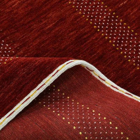 Red Center Pattern Hand Loomed Wool Area Rug