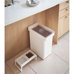 Rolling Airtight Pet Food Container (25 lbs.)