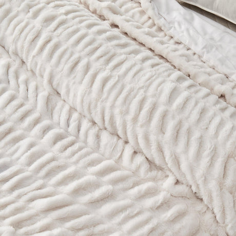 Ruched Faux Fur Throw Blanket - Alondra Collection-Blankets-Parc Decor
