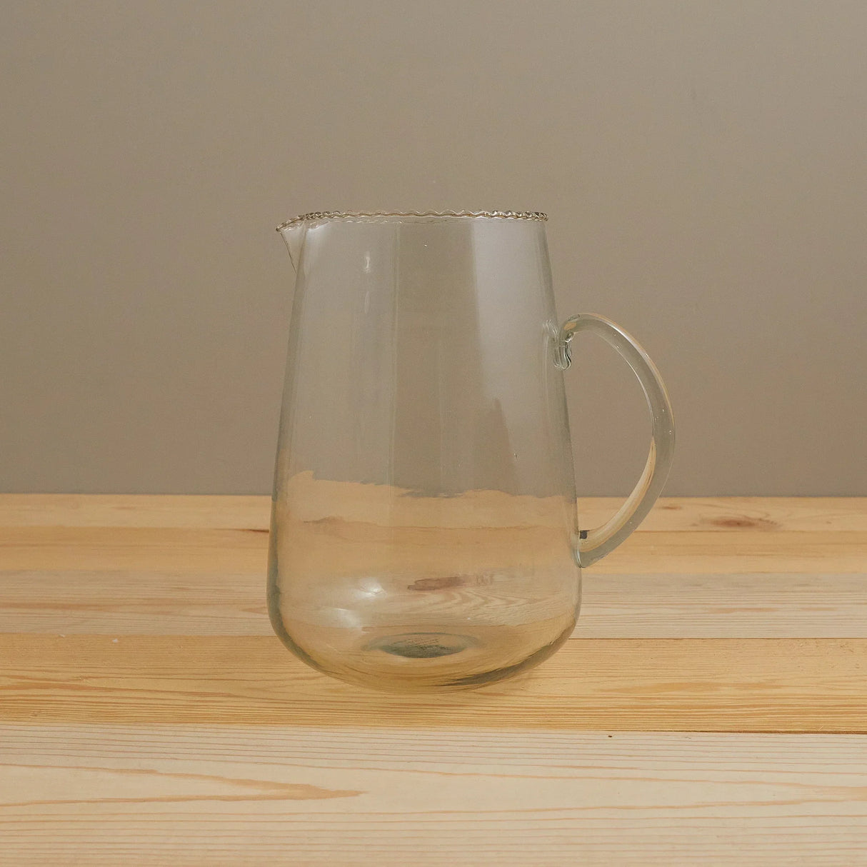 Ruffle Glass Pitcher-Pitchers-Parc Decor