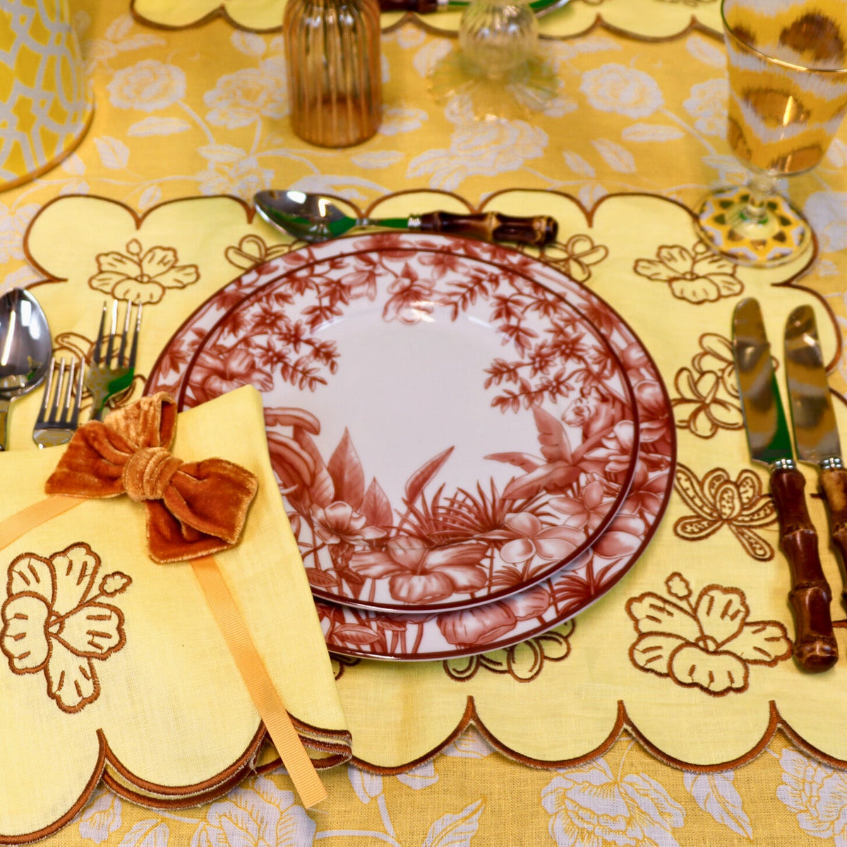 Sepia Estate Porcelain Starter Plates – Set of 4 (+1 Bonus Plate)
