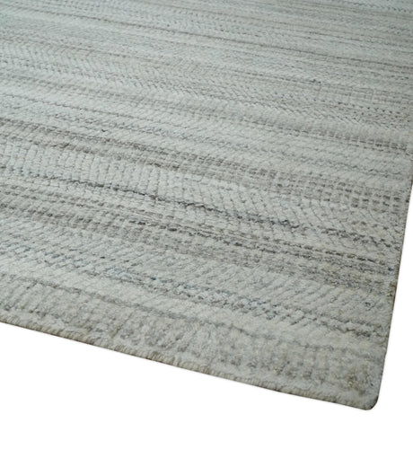 Shaded Beige and Camel 8x10 Hand Made Blended Wool Flatwoven Area Rug