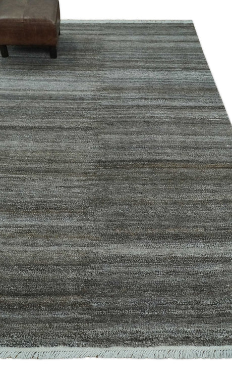 Silver and Charcoal Modern Abstract 5x8 Dari Pet yarn Area Rug