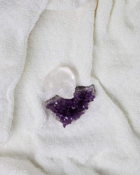 Snug Crystal Weighted Blanket