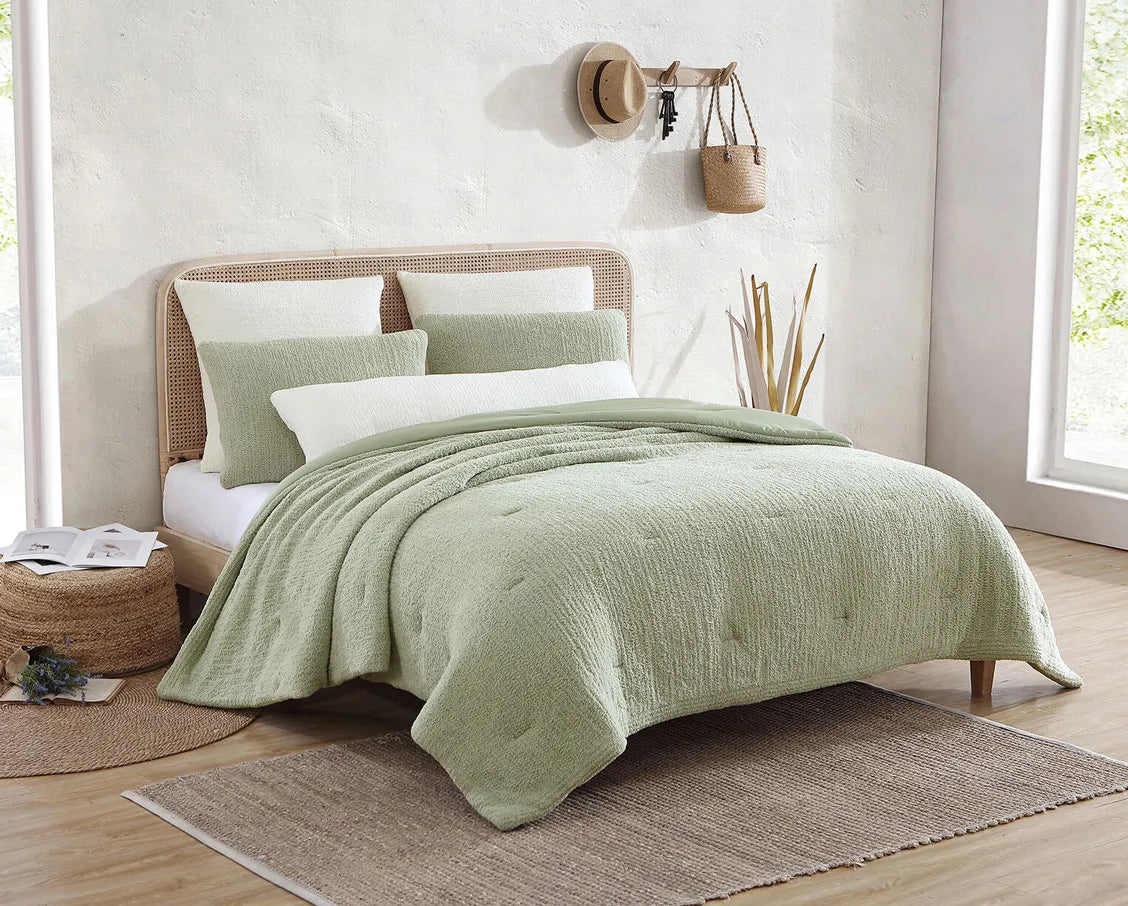 Snug Stitch Comforter-Comforters-Parc Decor