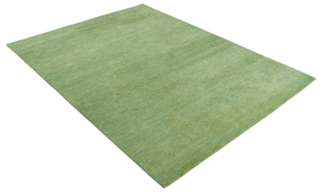 Solid Green Woolen Hand Tufted contemporary area Rug