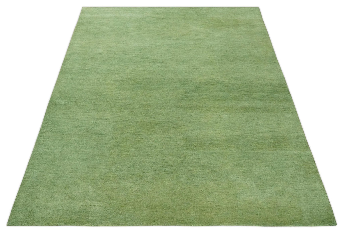 Solid Green Woolen Hand Tufted contemporary area Rug