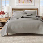 Solid Quilt - Alicia Collection