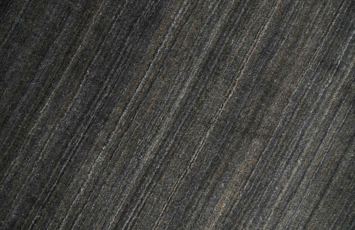 Solid Shaded Charcoal 5x7 Blended Wool Hand Woven Area Rug