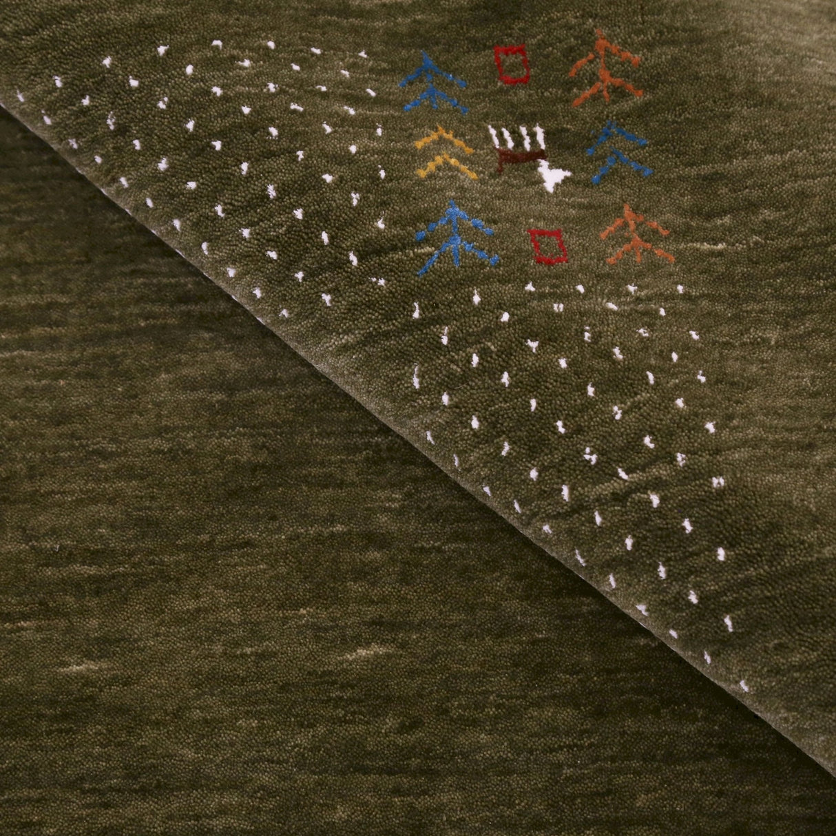 Solid with Border Patterns Hand Loomed Wool Area Rug