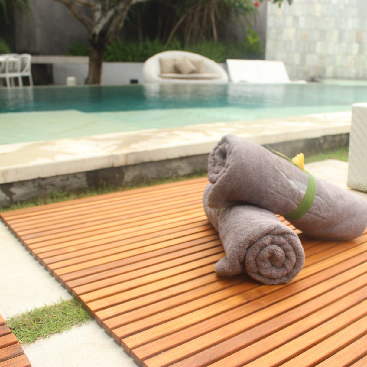 Spokane Etra Large Oiled Teak Shower and Bath String Mat with Rubber Footing-Bath Mat-Parc Decor