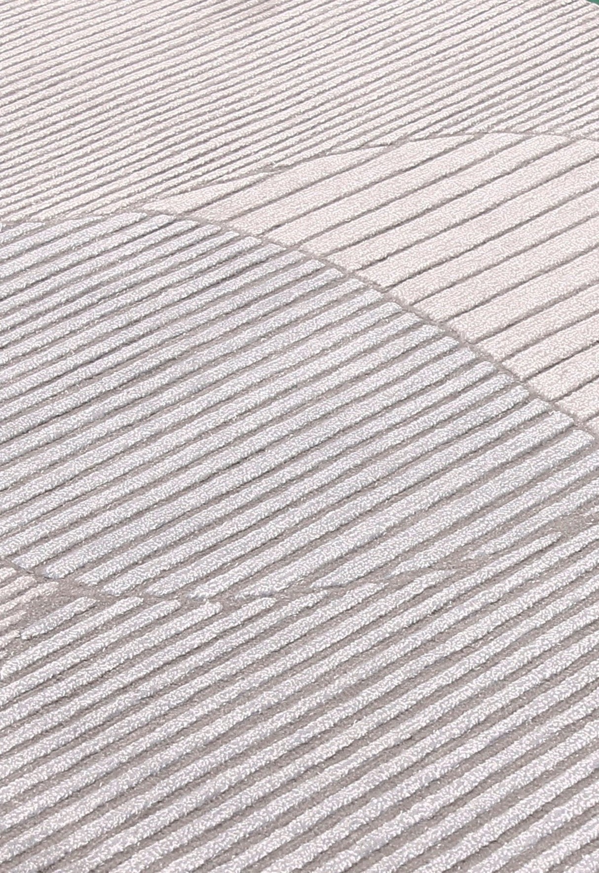 Stone Modern Ripple Lines Gray and Lilac Hand Tufted 5x7 Wool Rug
