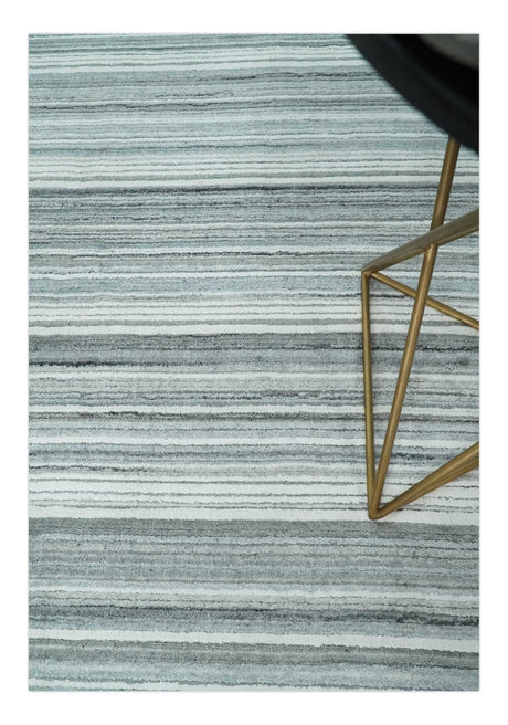 Striped Flatwoven 8x10 White And Silver Hand Made Blended Wool Area Rug