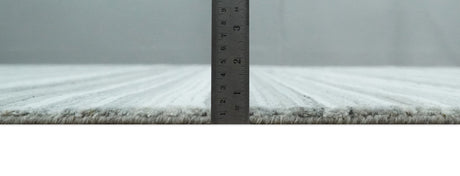 Striped Flatwoven 8x10 White And Silver Hand Made Blended Wool Area Rug