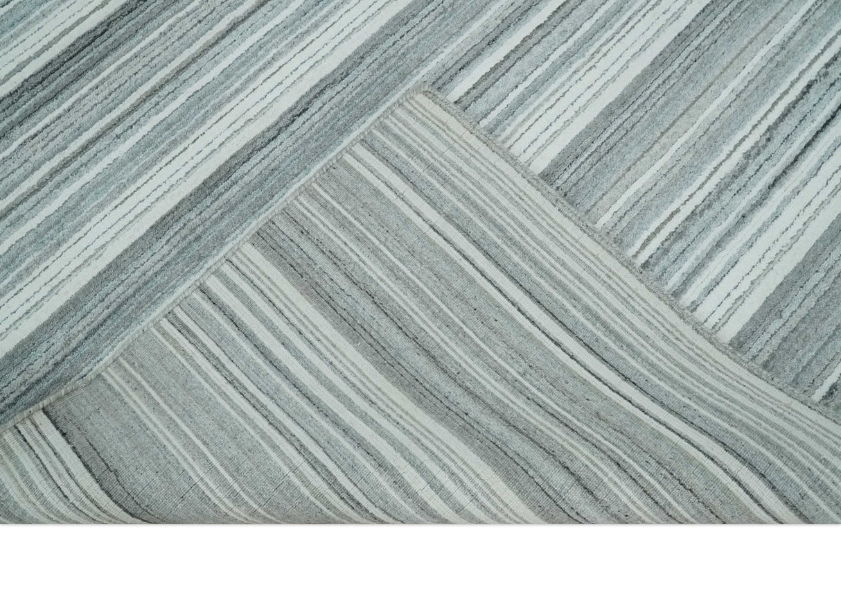 Striped Flatwoven 8x10 White And Silver Hand Made Blended Wool Area Rug