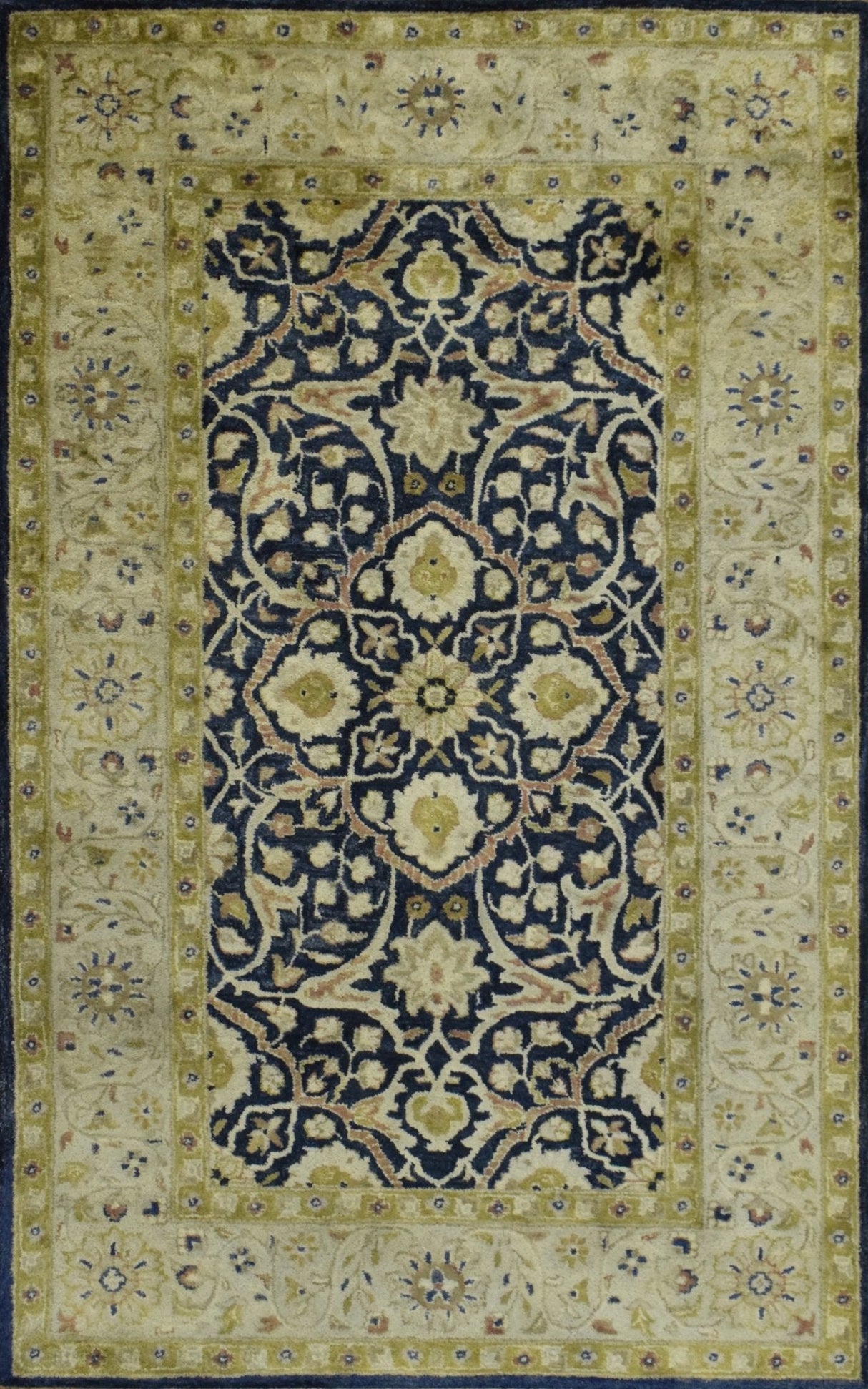 Traditional Black and Olive Hand Tufted 5x8 Wool Area Rug