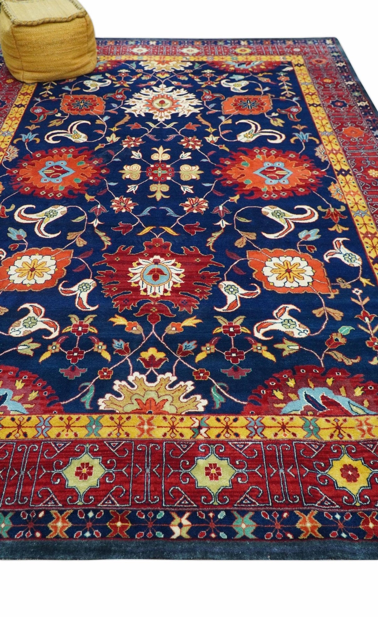 Traditional Floral Design Blue And Red 8x11 Hand Knotted wool Area Rug