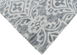 Traditional Ivory And Gray Hand Tufted Wool Area Rug