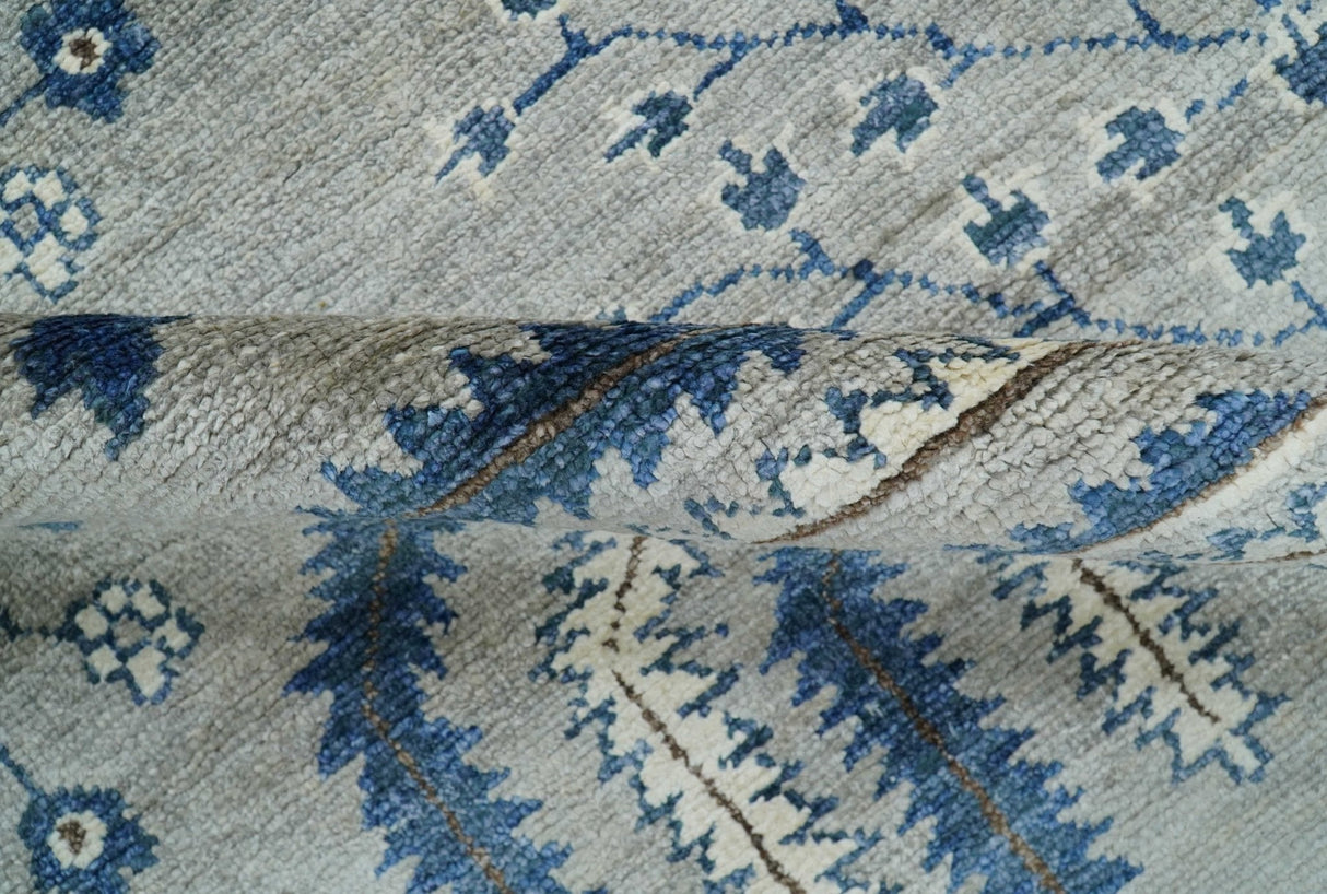 Traditional Oriental Gray And Blue Hand knotted Art Silk Area Rug