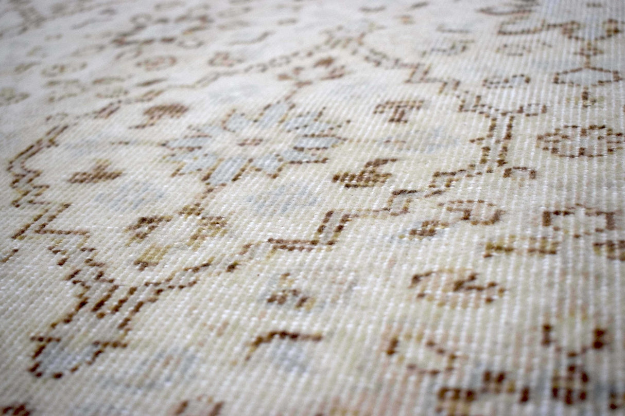 Traditional Persian Design Ivory Hand knotted Wool 8x10 Area Rug