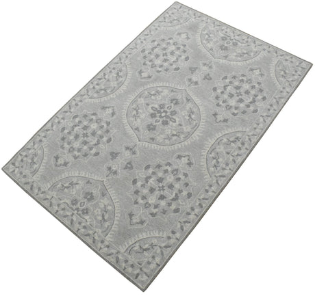 Traditional Silver and Gray Hand Tufted 5x8 Wool Area Rug