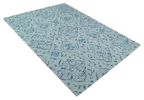 Traditional Style Blue Hand Tufted Wool Area Rug