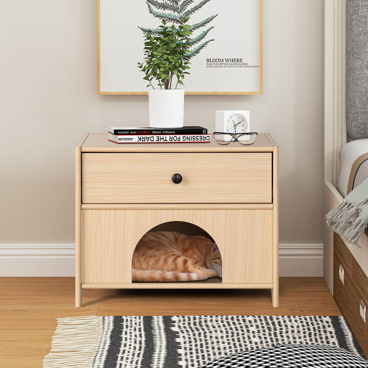 Travis Modern Natural 22-inch Side Table with Pet-Friendly Nook-边桌-Parc Decor