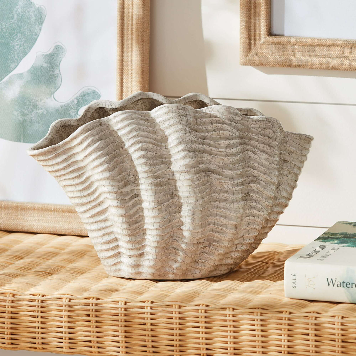 Vintage Coastal Ceramic Shell Vase