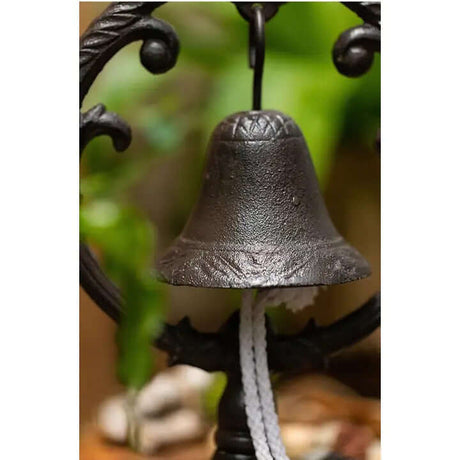Vintage Farmhouse Rooster Dinner Bell in Cast Iron-dinner bell-Parc Decor