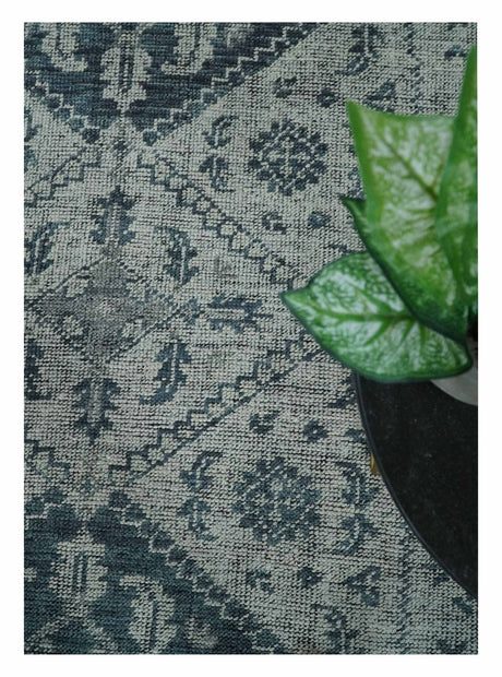Vintage Style Distressed Traditional Hand Knotted Serapi Silver and Gray Multi Size Area Rug