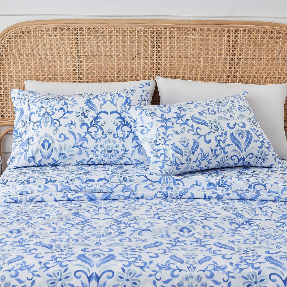 Watercolor Floral Sheet Set - Delia Collection