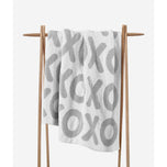 XOXO Throw