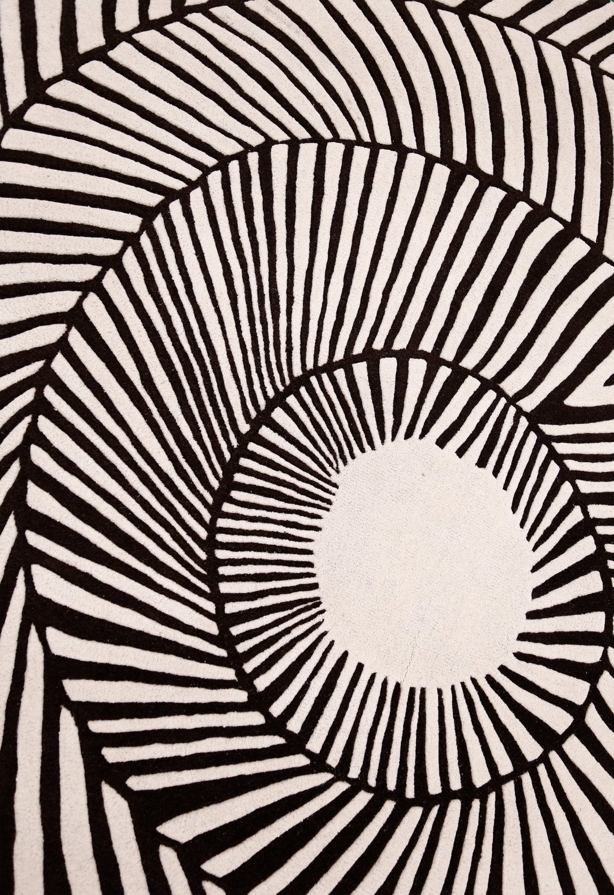 Zebra Orbit Black Hand Tufted 6x6 Wool Area Rug